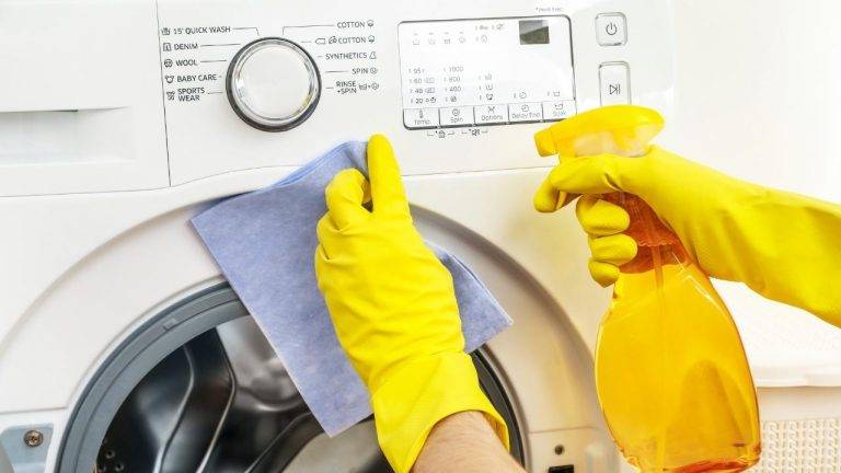 How To Make A DIY Washing Machine Cleaner?