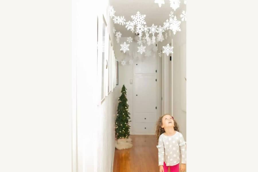 Snowflake DIY Christmas Decorations