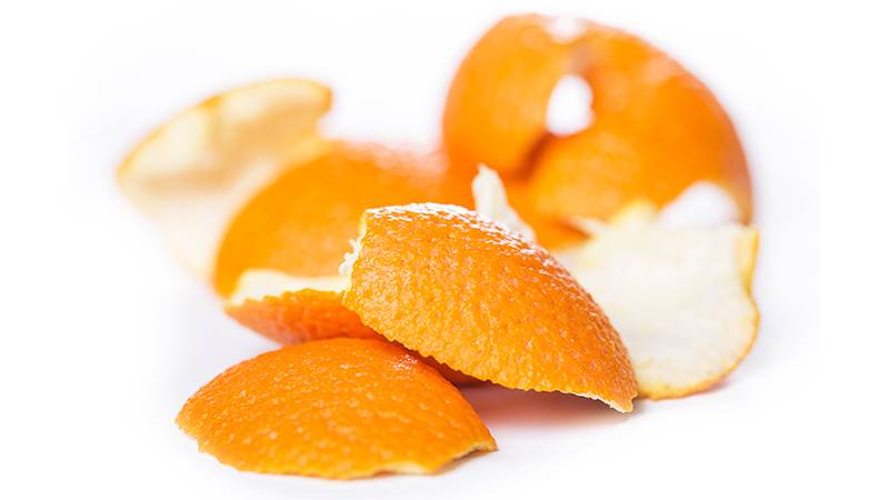Benefits of adding orange peels to compost