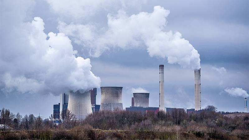 EU Sees Historic Drop in Fossil Fuel Use for Electricity in 2023