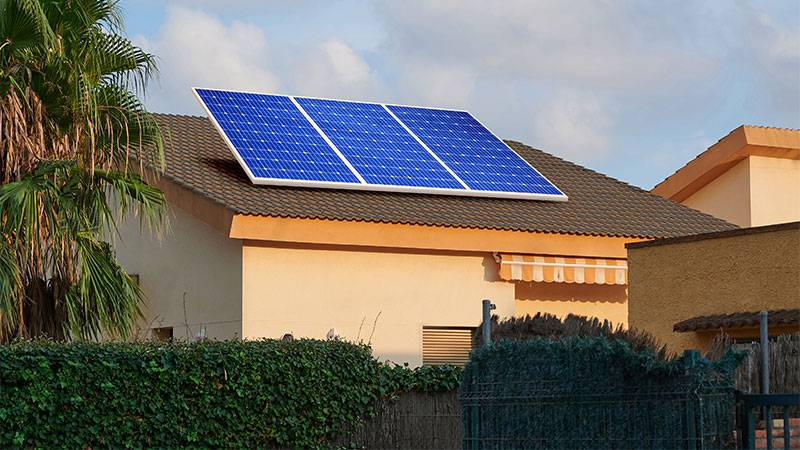 Germany Embraces Mini Plug-In Solar Panels for A Greener Future